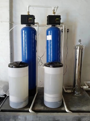 Automatic Twin Tank Water Softener With FRP Stainless Steel And Carbon Steel Construction